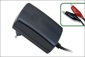 Akü Şarj Adaptörü 13.8 Volt 1 Amper