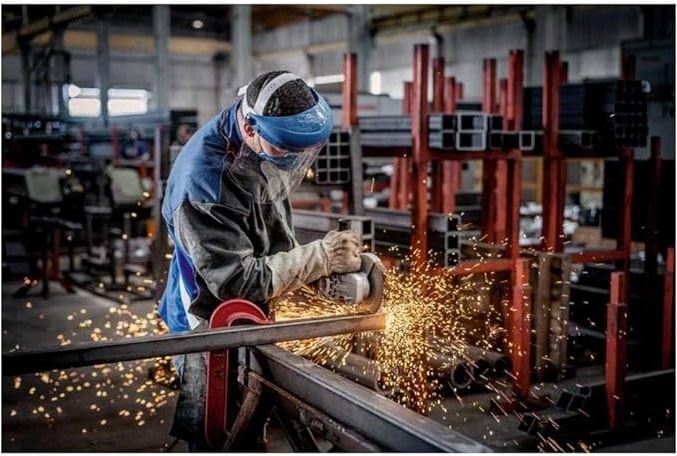 BOSCH Professional Gws 2000-230 P Büyük Taşlama Makinesi (2.000 W, Disk Çapı: 230 Mm, 6.500 Dev/dak)
