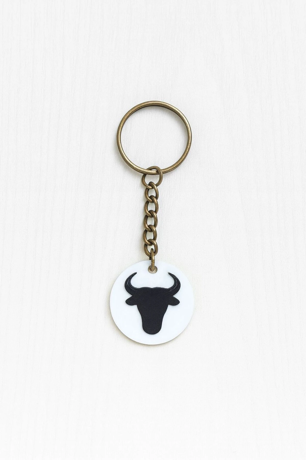 Boğa Burcu NFC Anahtarlık – Akıllı Temassız Bağlantı Özellikli Burç Anahtarlığı (3,5 cm)