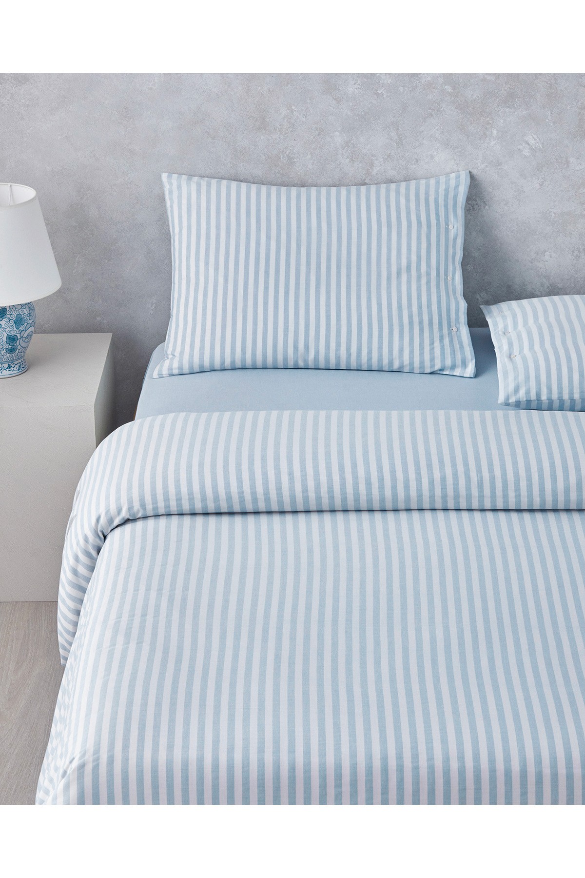 Soft Streaks İpliği Boyalı Çift Kişilik Nevresim Takımı 200x220 cm Mavi