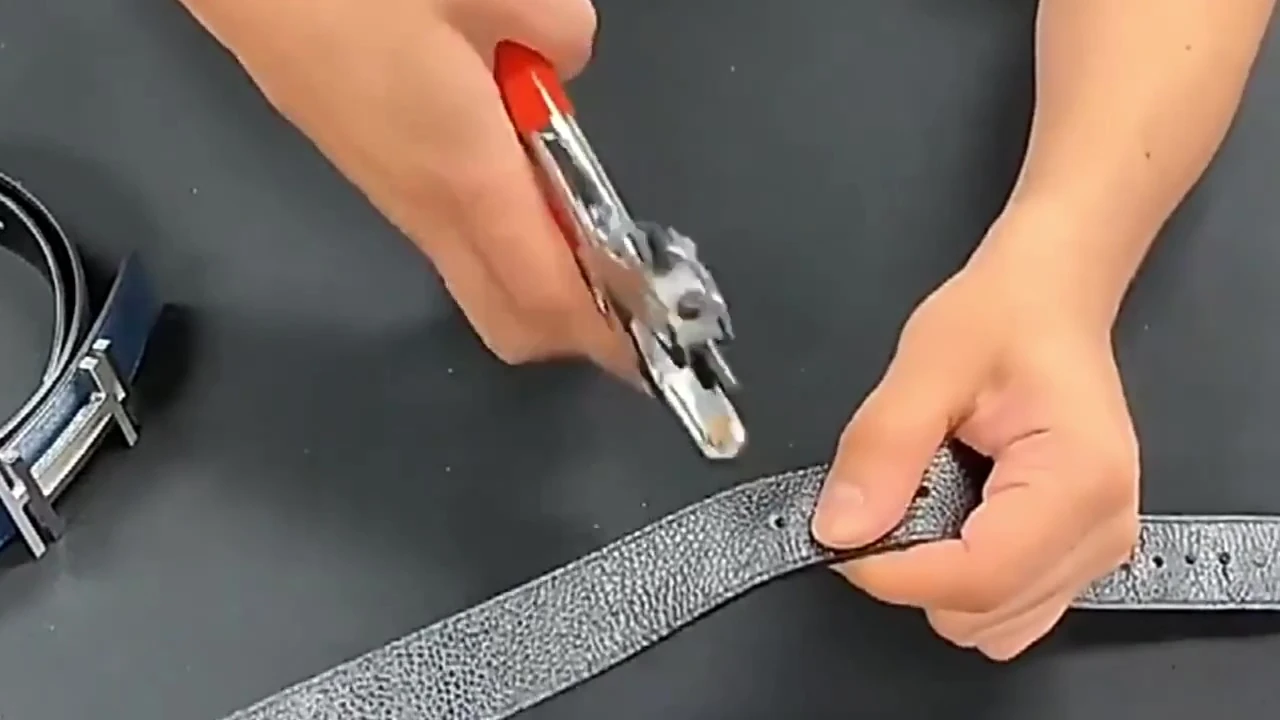 Kemer Delme Makinası Pratik 6 Başlıklı Kemer Delme Aleti Metal Kemer Delme Aparatı