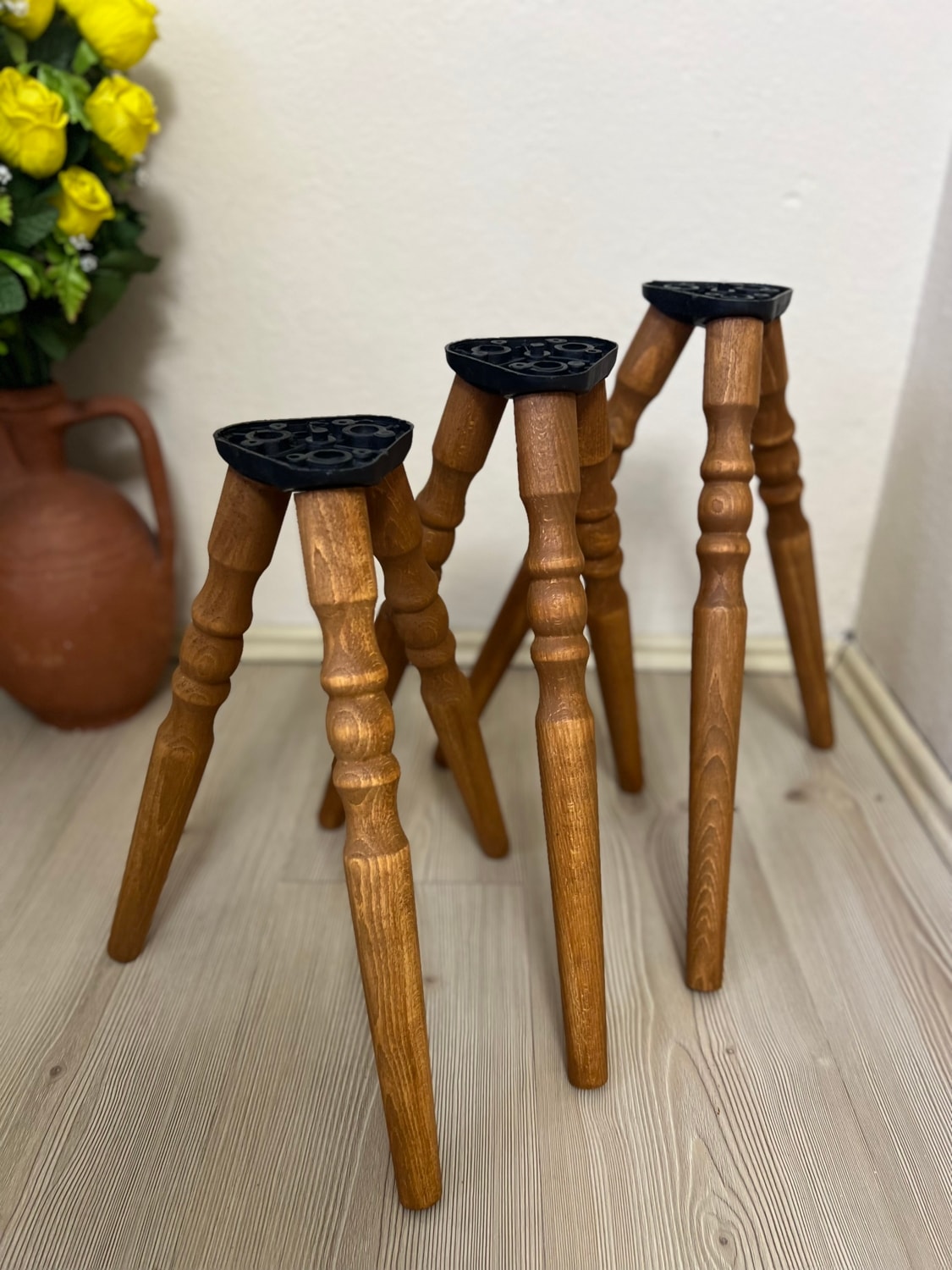 Açık Meşe 44 cm Torna Ahşap Sehpa / Mobilya Ayağı – 3’lü (Bağlantı Aparatları ve Vidalar Dahil)