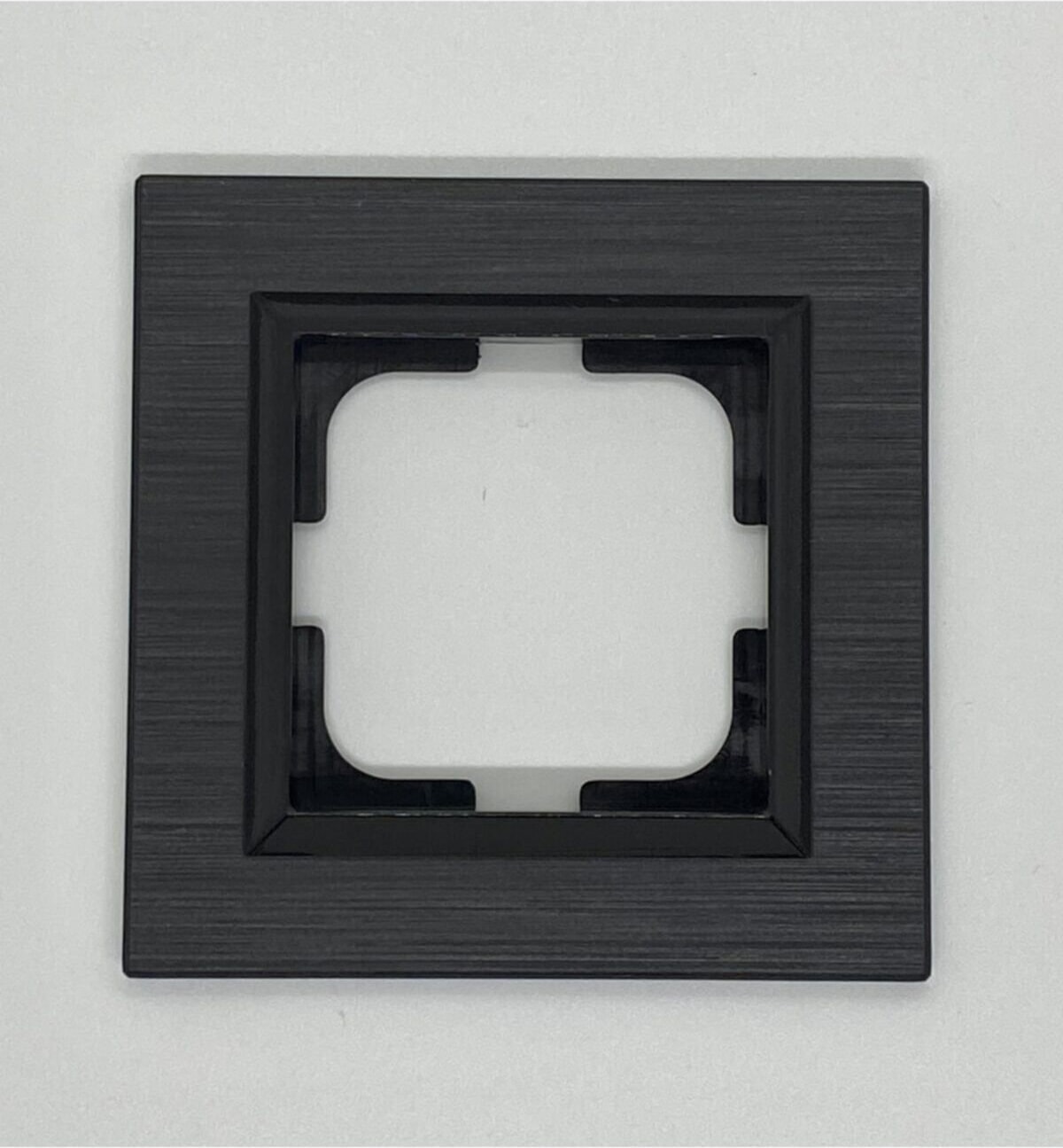 Quantum Siyah Tekli Çerçeve