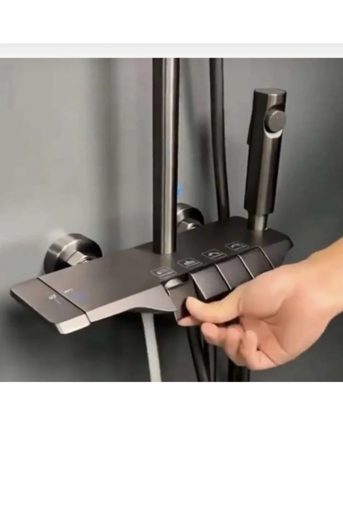 Siyah Duş Seti Piano Duş Sistemi Mat Siyah Yağmurlama Sistemli Batarya Dahil Set Dokunmatik Sistem
