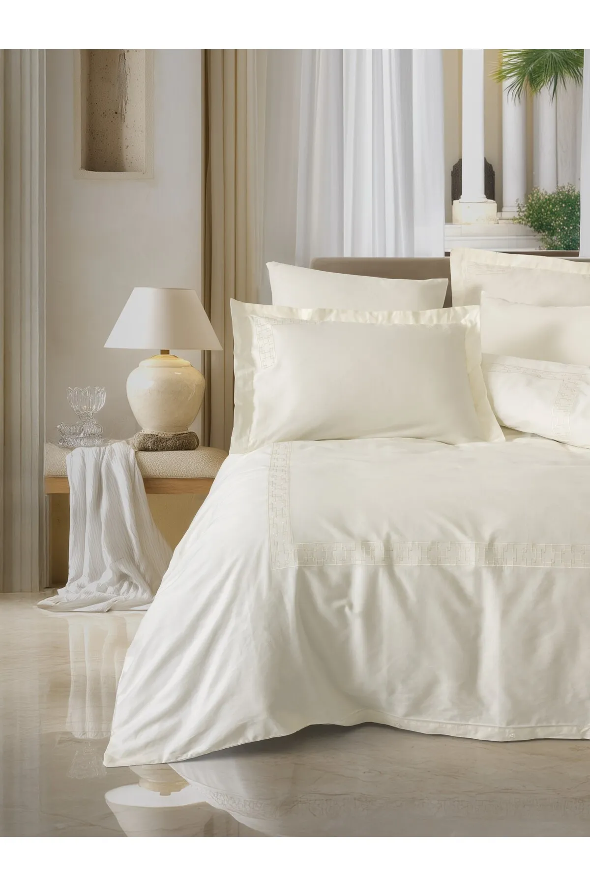 Nakışlı Saten Çift Kişilik Nevresim Takımı Luxe Ekru