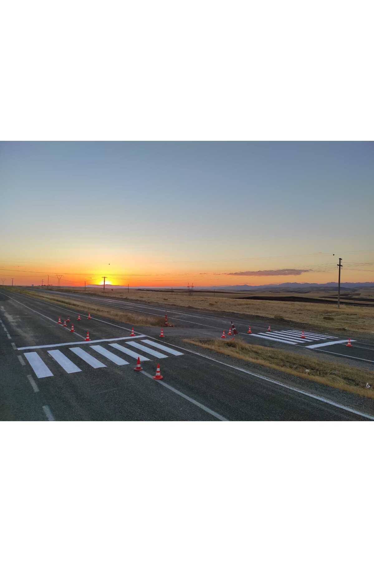 Yol Çizgi Boyası Ve Otopark Boyası 25 Kg