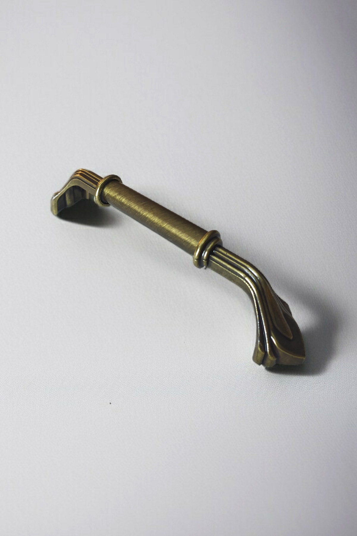 128 mm Kuğu Serisi Antik Sarı Mobilya Kulpu, Eskitme Metal Mutfak Dolabı Kulpu ve Çekmece Kulpu
