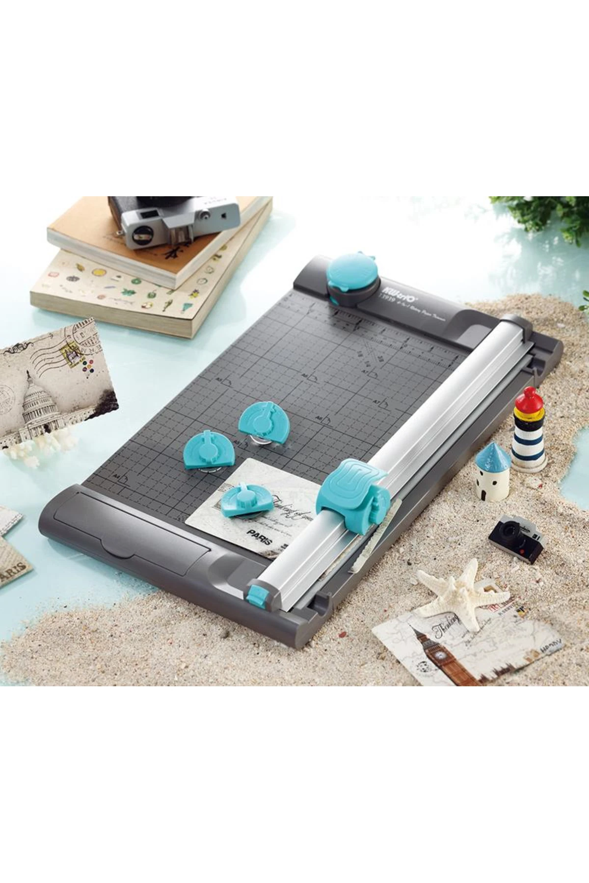 3939 SÜRGÜLÜ GİYOTİN - A4(33CM) - 10SYF.