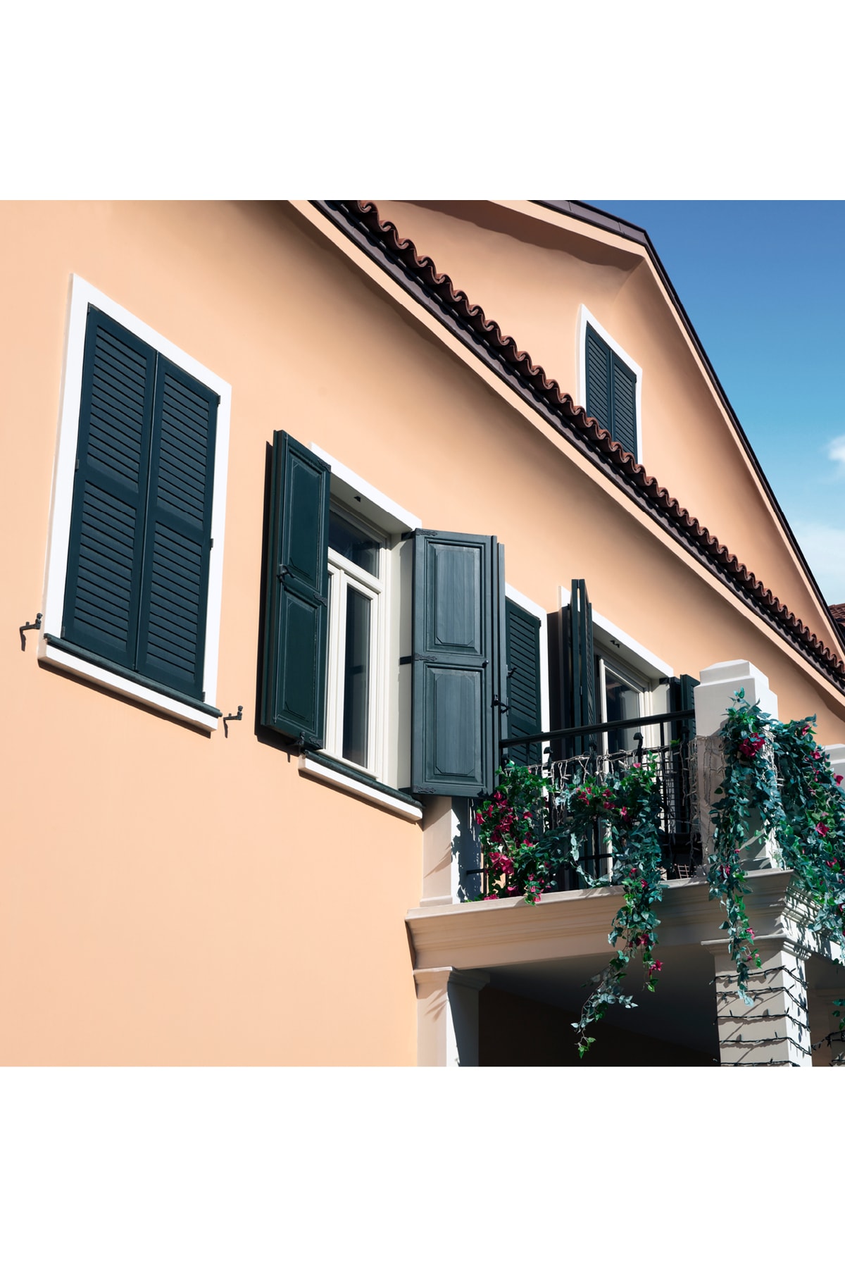 Jotashield Real Matt Dış Cephe Boyası 13.5 Lt