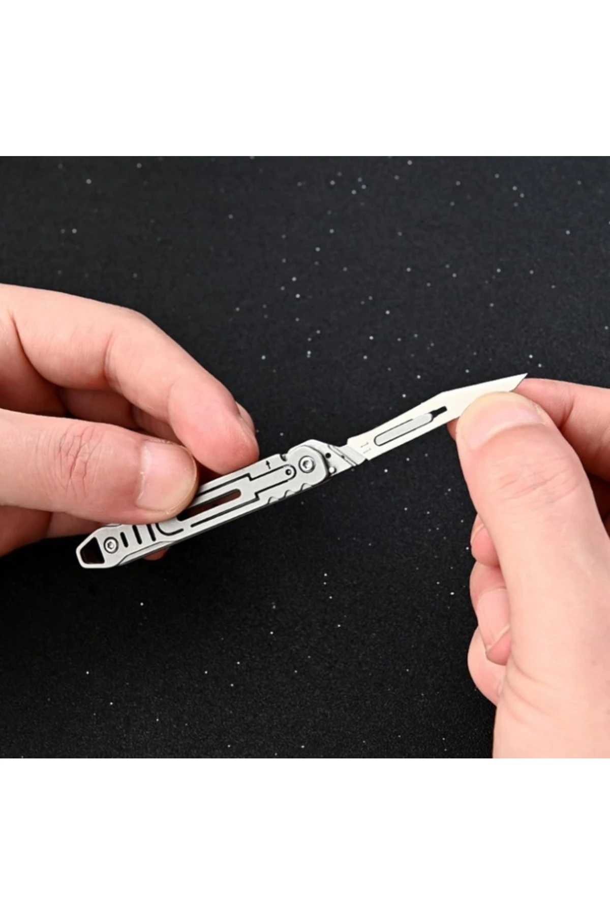 Katlanabilir Mini Neşter 11 Numara (10 Adet Yedek Bıçaklı)