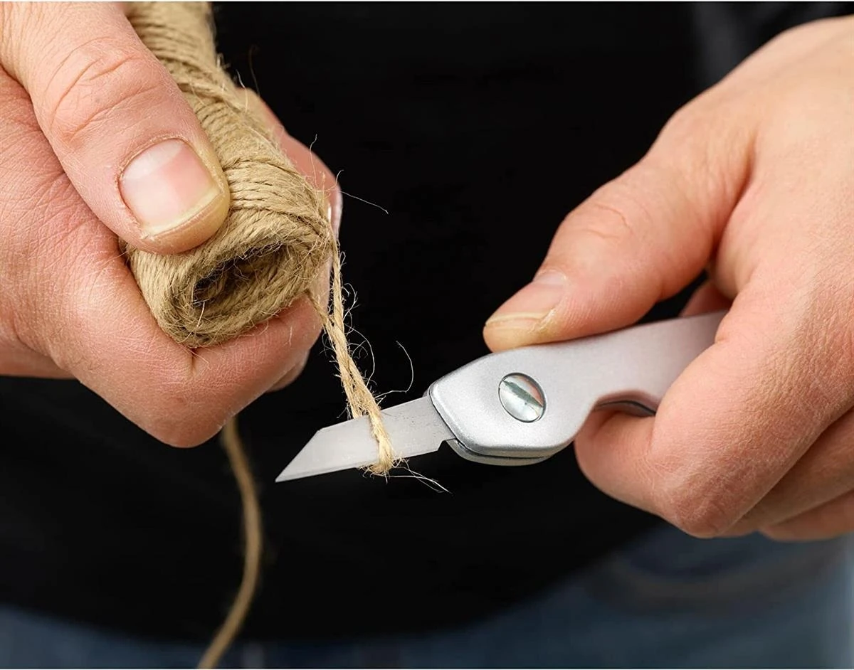 0-10-598 Maket Bıçağı Katlanabilir Çakı 110 mm