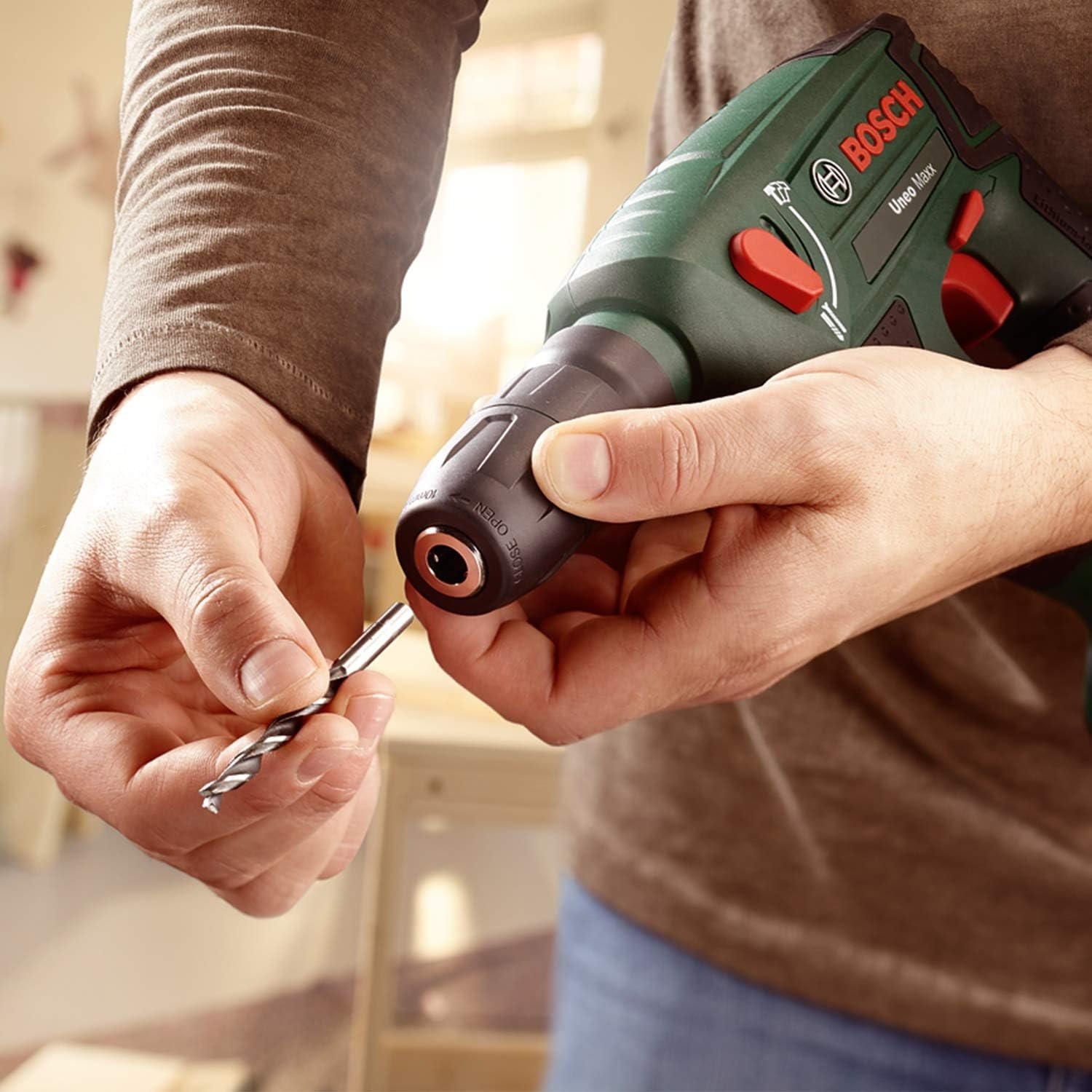BOSCH UNEO Maxx 18V Akülü Kırıcı Delici (Baretool / Akü ve Şarj Cihazı Dahil Değildir) - 060395230C
