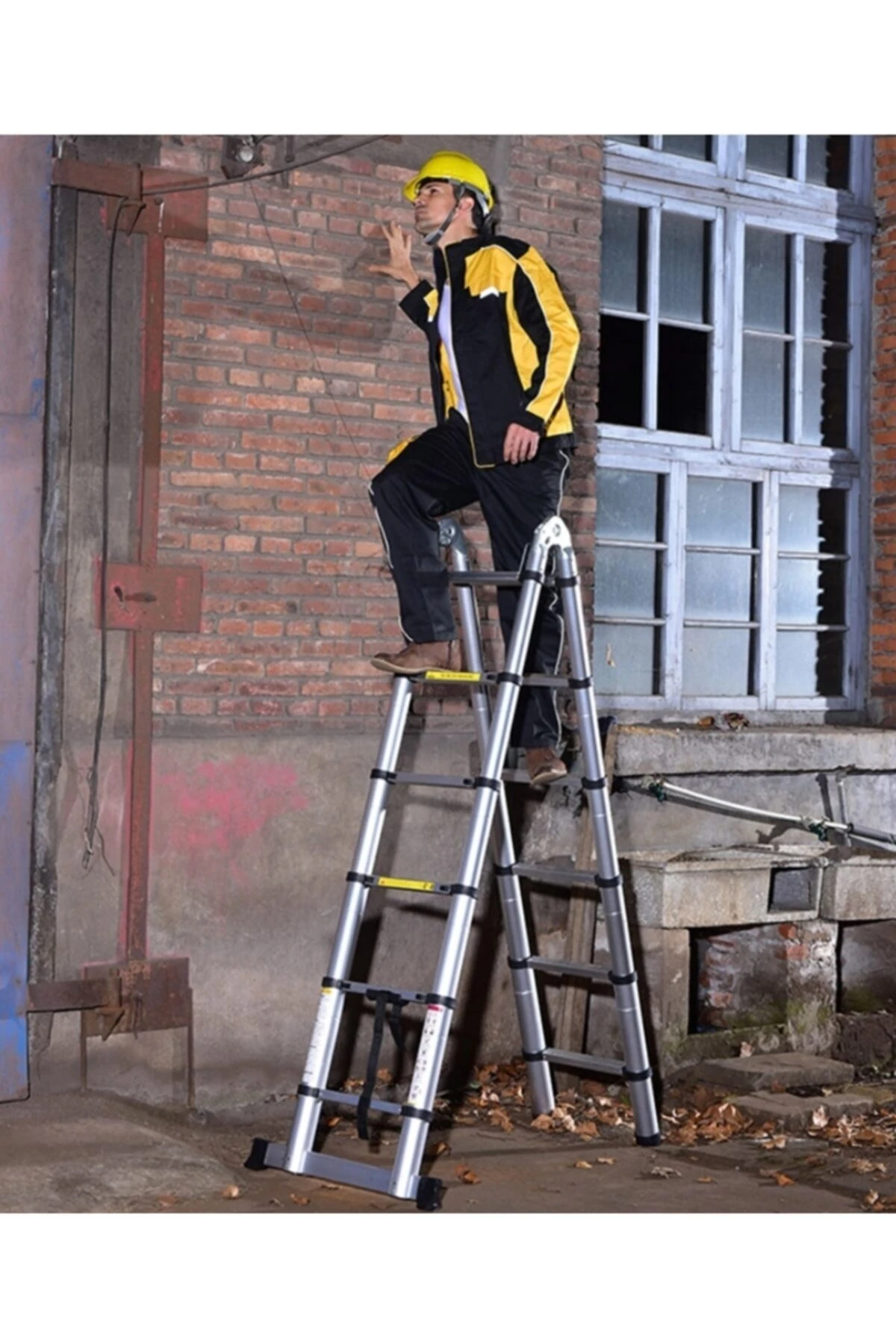 Çift Yönlü Alüminyum Teleskopik Merdiven | 7+7 Basamak - 4.4 Metre