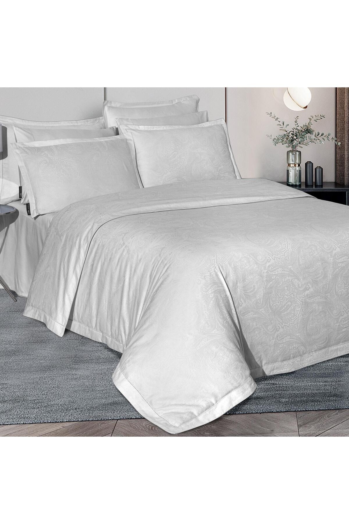 Borendo King Size (Battal Boy) %100 Pamuk Saten "300 TC" Nevresim Takımı Gri