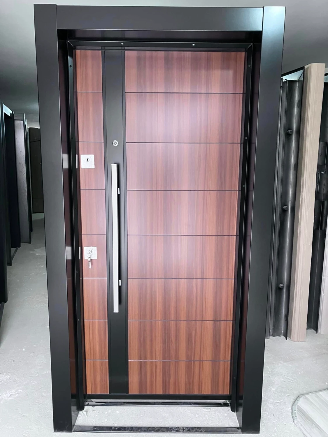 Dış Mekan Çelik Kapı