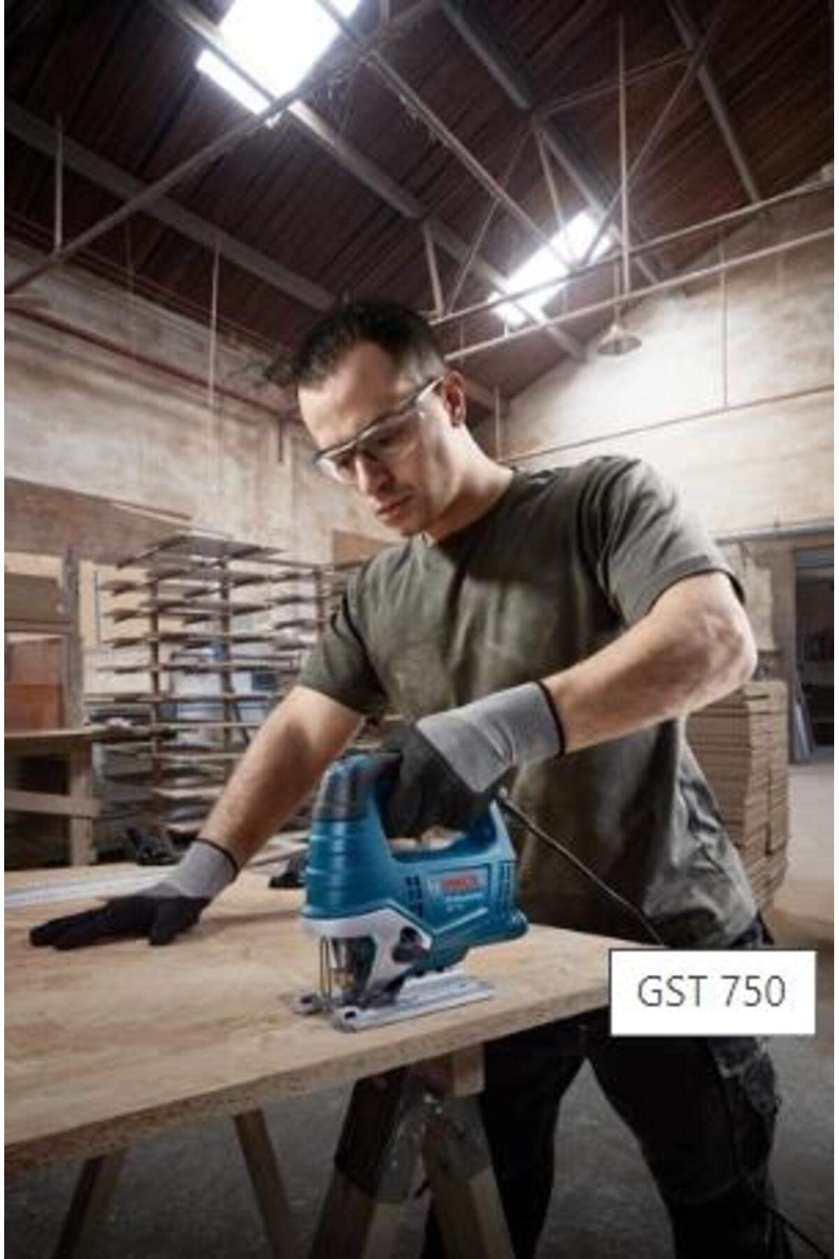 GST 750 Dekupaj Testere Makinesi 520 W 06015B4121