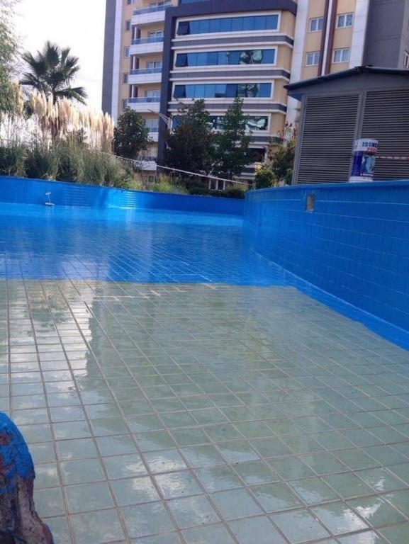 Isonem Pool 4,5 kg Mavi (Havuz Boyası)