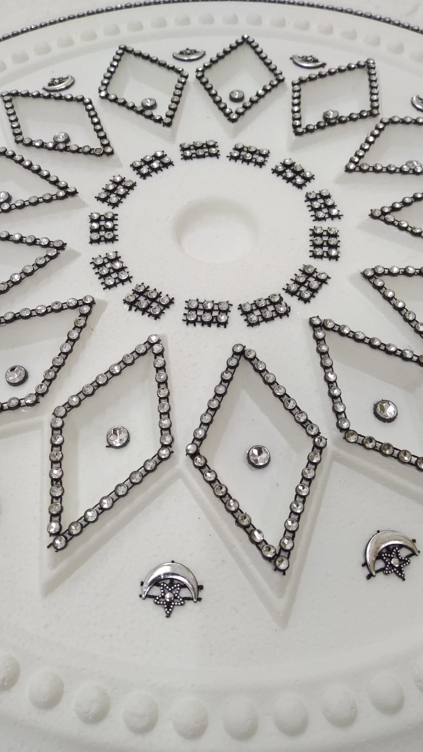 Yeditepe Osmanlı Taşlı Versace Desenli Stropiyer Tavan Göbeği - 40 cm - Siyah