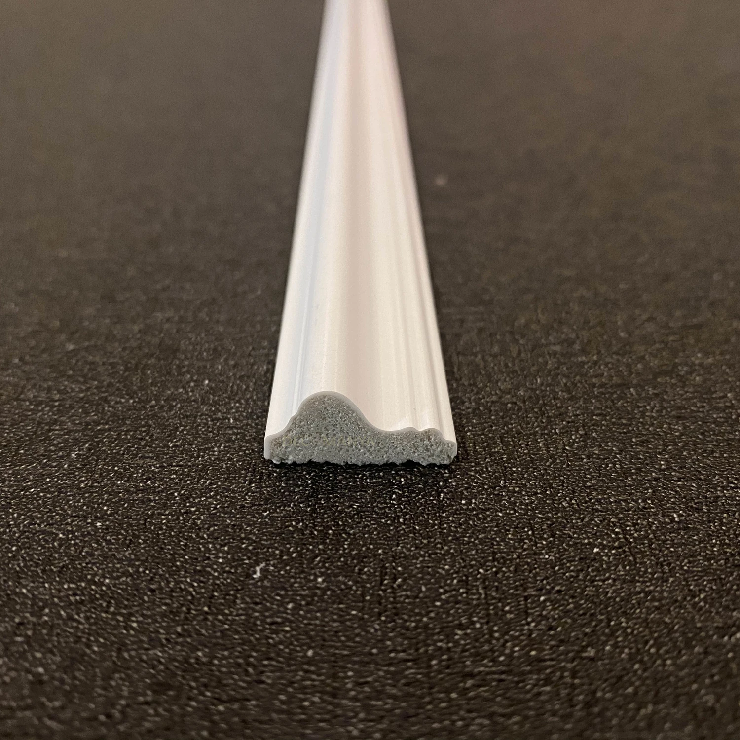 Boyanabilir Duvar Çıtası 2 cm Paket 10 Boy 240 cm