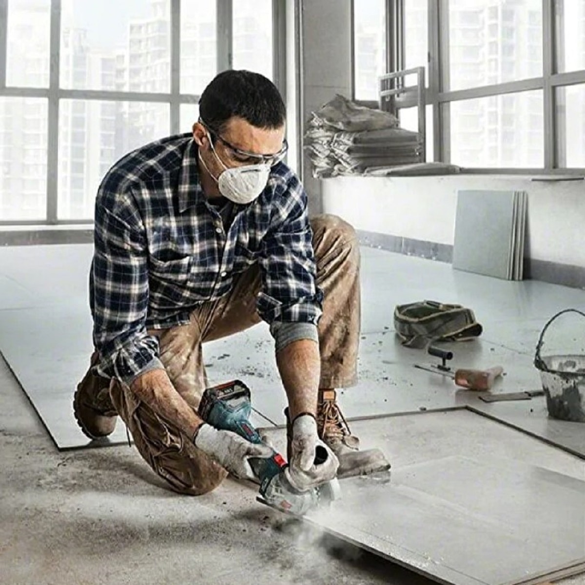 BOSCH Professional GWS 180-LI + GSB 185-LI 18V Akülü Vidalama 2+4 Ah Çift Akü Set - 06019H9026 +  42 Parça Hassas Vidalama - Bits Ucu Seti - 2607002835 +  Sırt Çantası (Yeşil)
