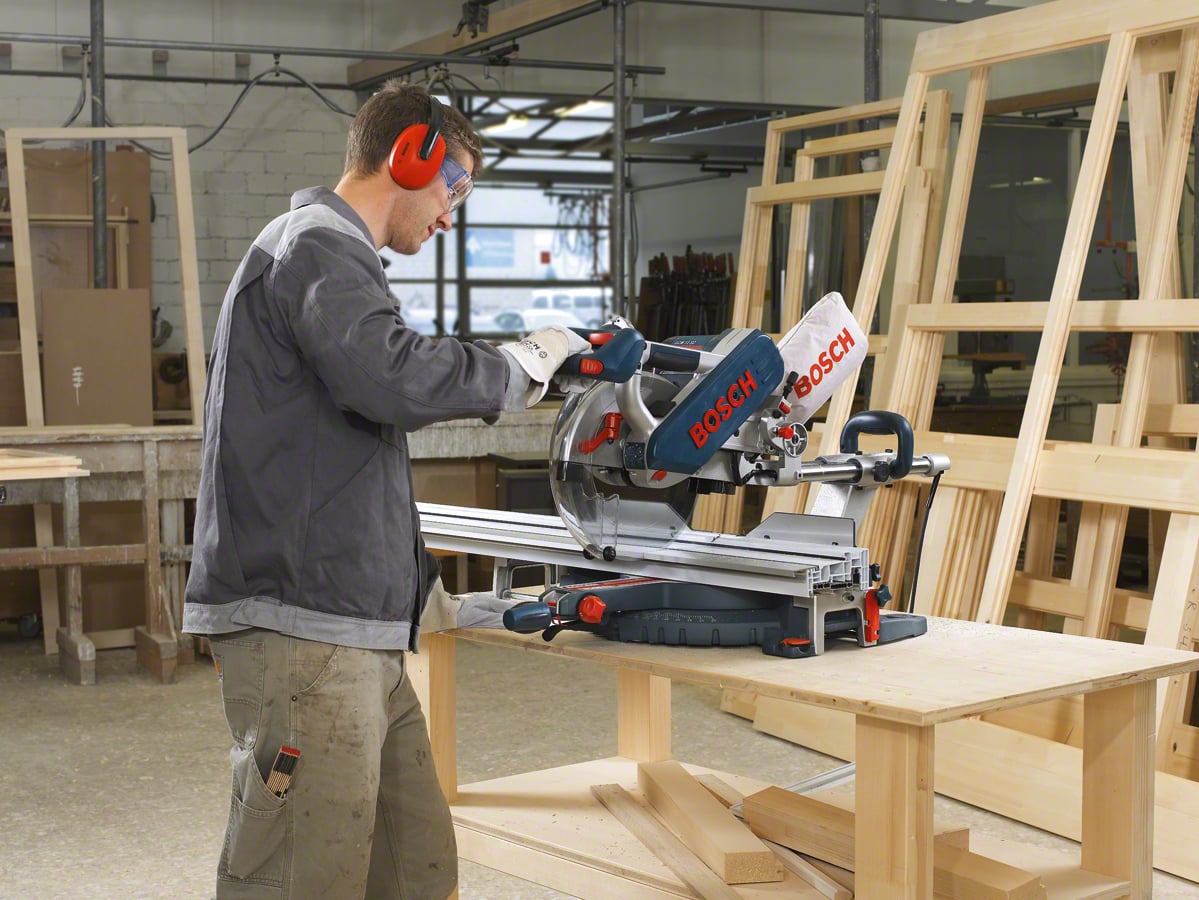 BOSCH Expert Serisi Metal Için Daire Testere Bıçağı 305*25,40 mm 60 Diş
