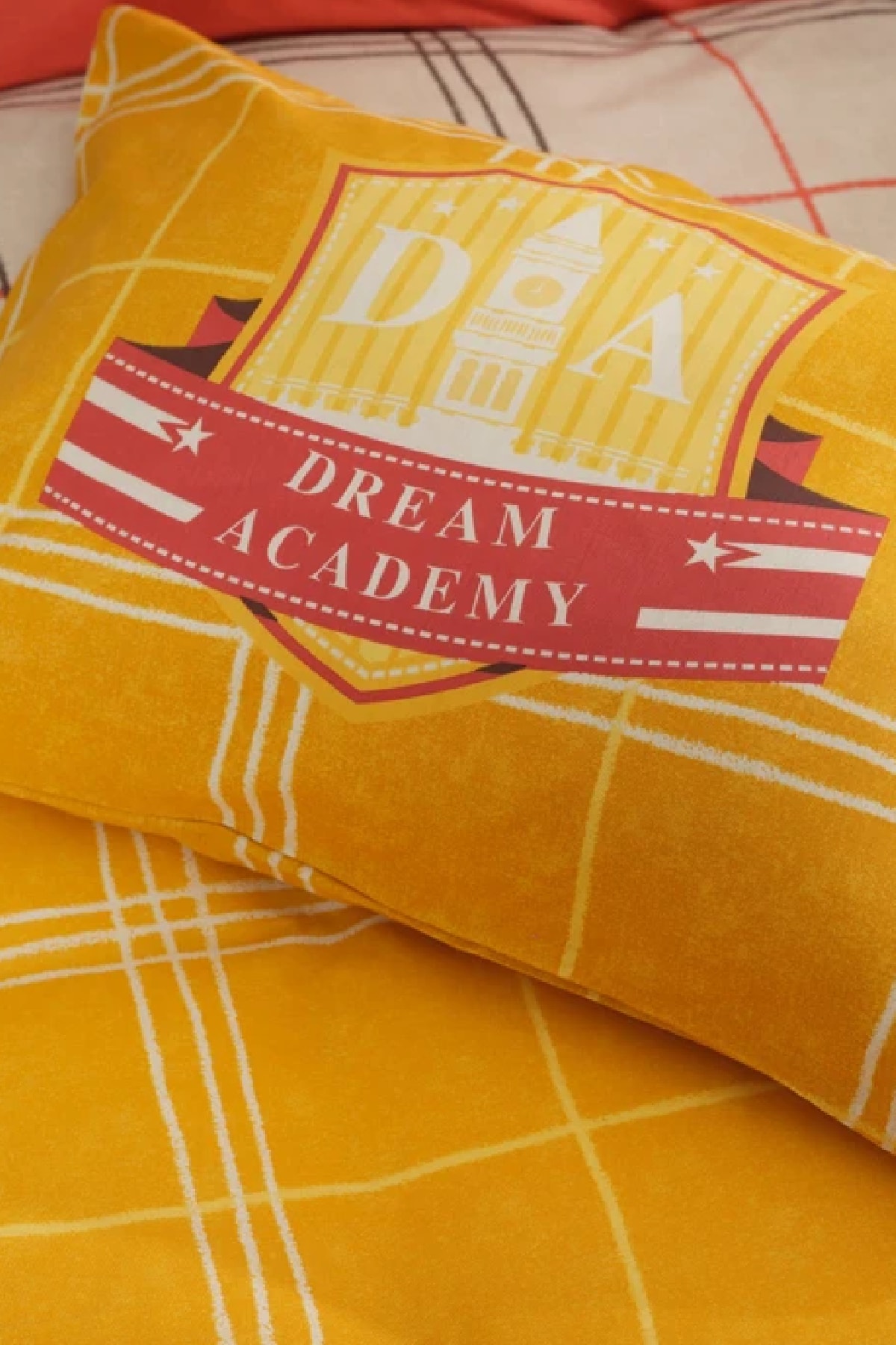 Young Bts Academy Sarı %100 Pamuk Tek Kişilik Nevresim Takımı