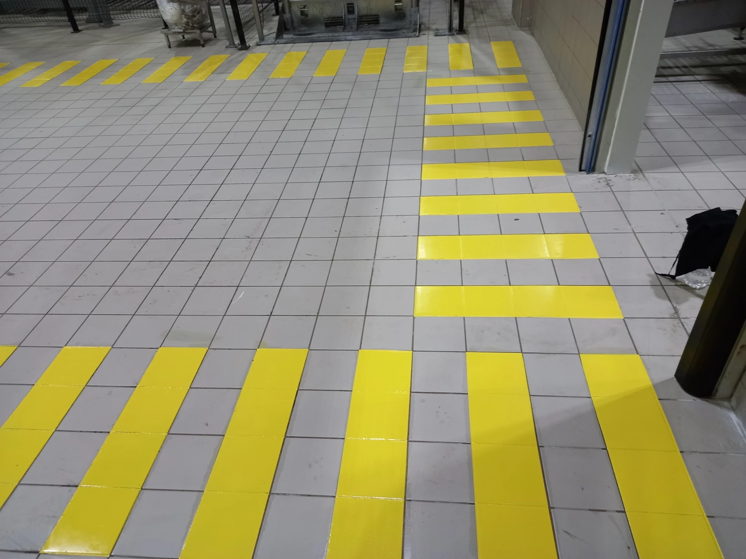 SOĞUK YOL ÇİZGİ BOYASI 5KG Beyaz , Isg Çizgi Boyası