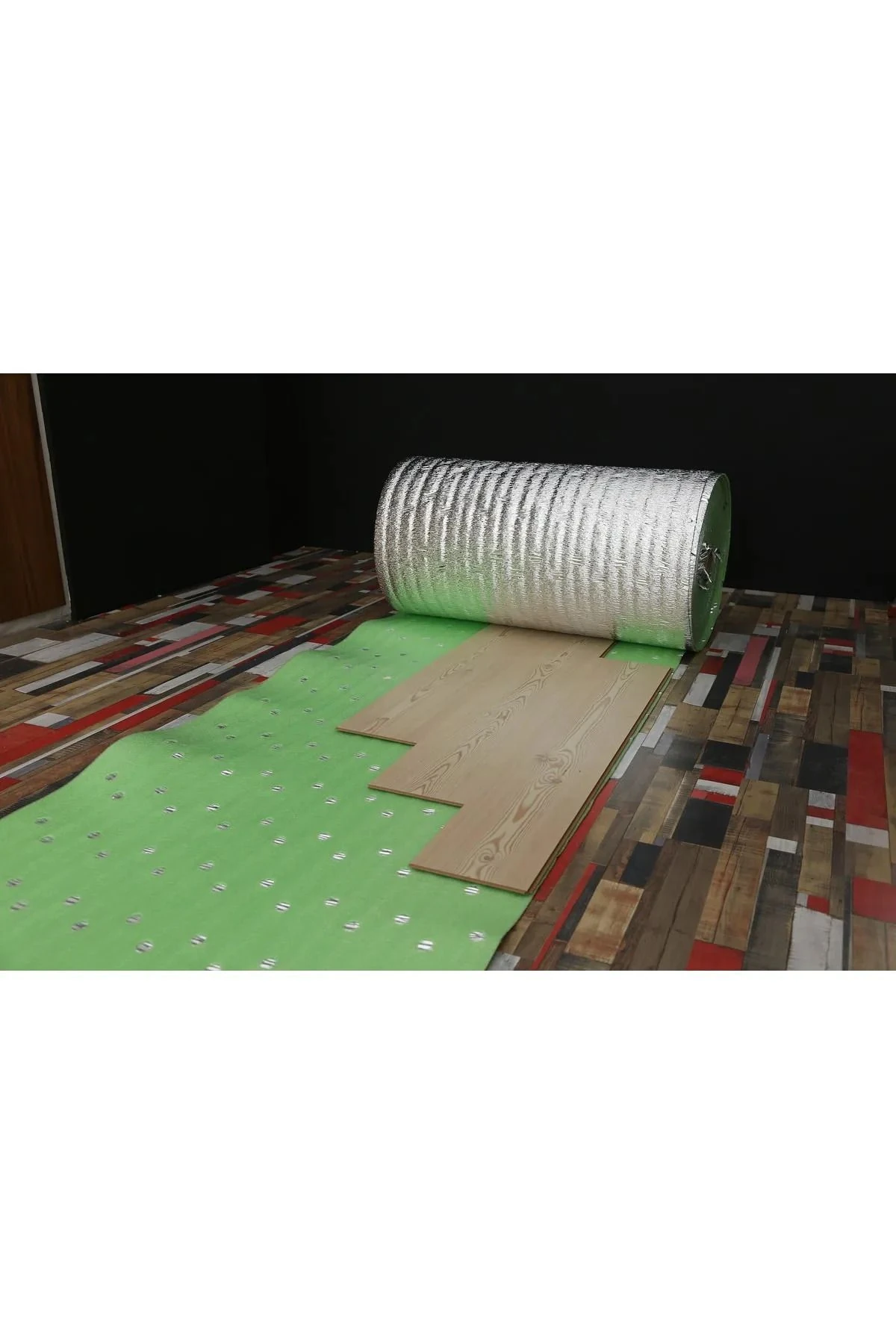 Parke Altı Yerden Isıtma Delikli Metalize Folyolu Şilte 2mm 50m²