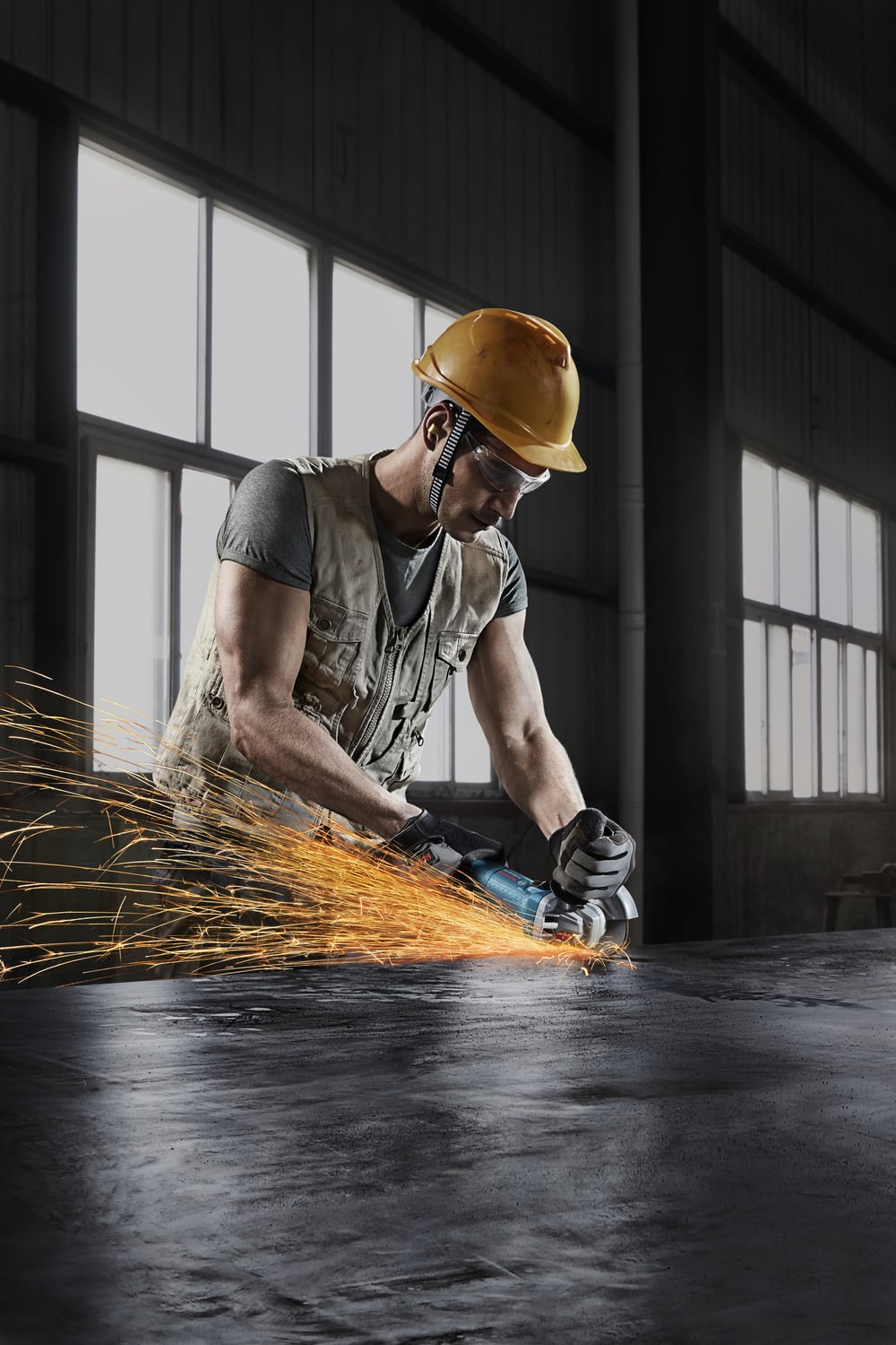 BOSCH GWS 9-115 S Devir Ayarlı Avuç Taşlama