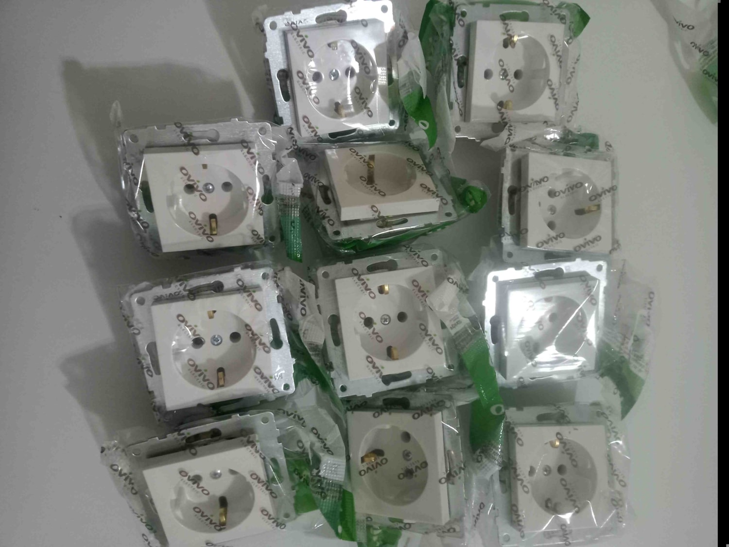 Marka Çerçeveli Priz