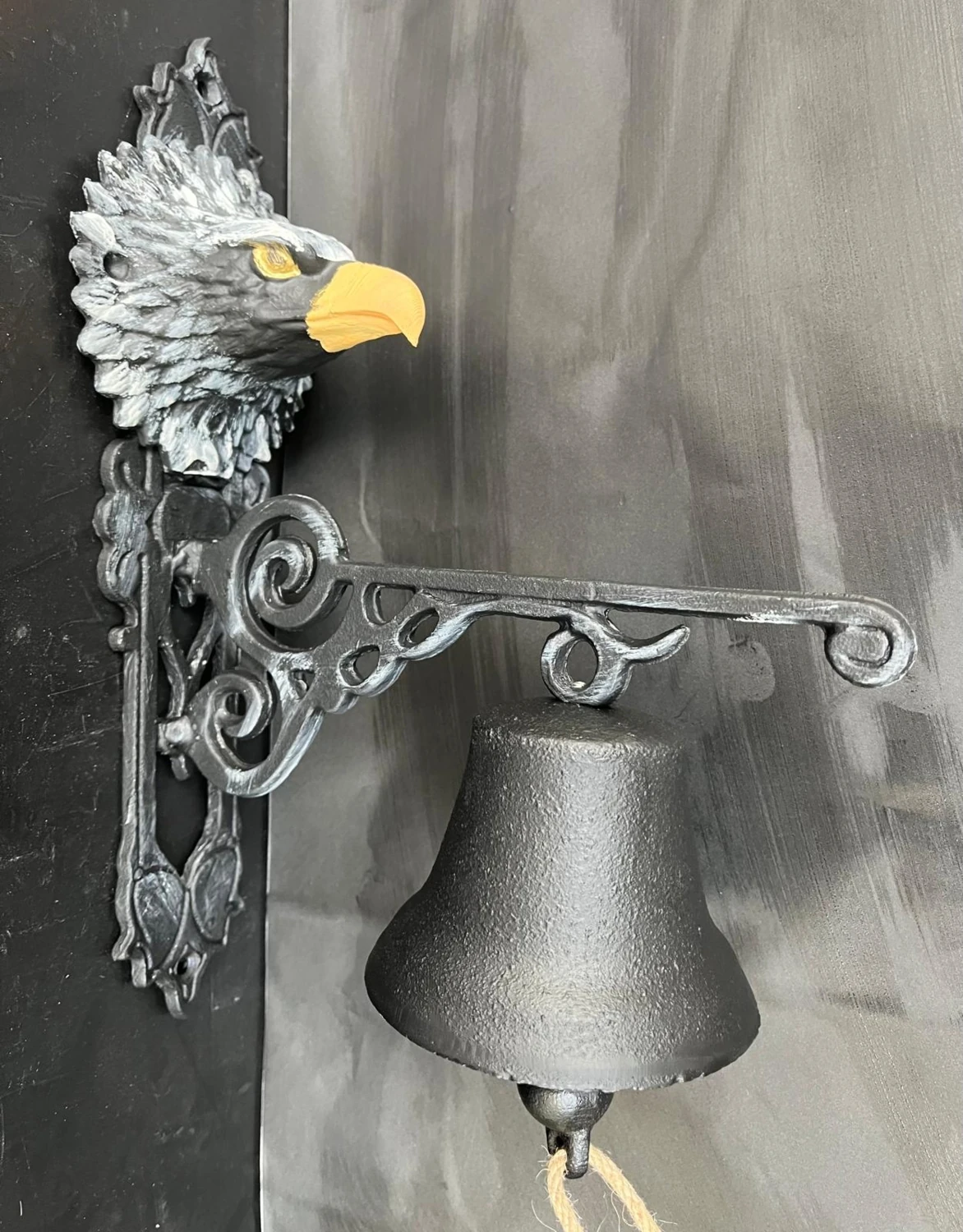 Karakartal Formunda Kapı Çanı