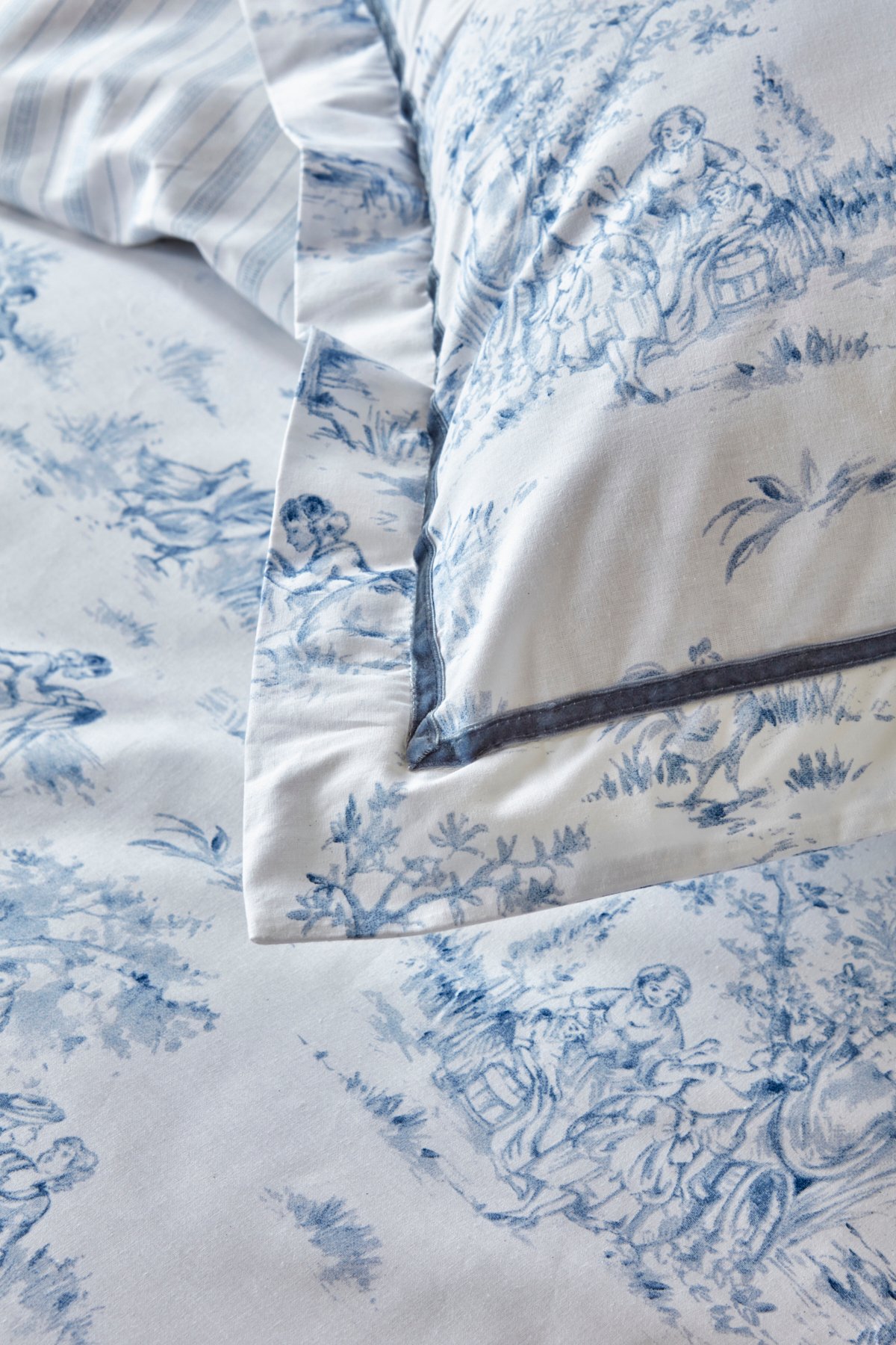 Parisien Çift Kişilik Percale Nevresim Takımı Mavi