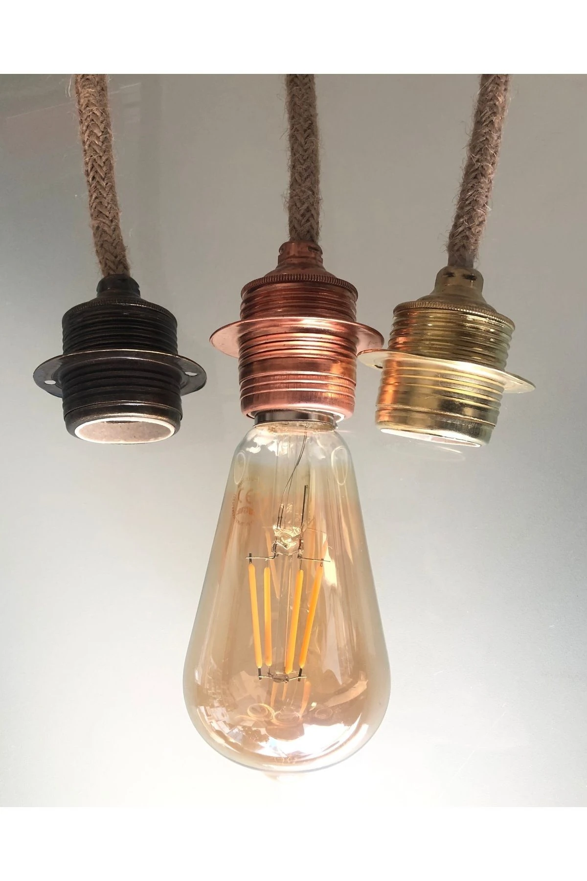 Jüt Halat Sarkıt Avize Anahtarlı Duy 3mt Bronz Rengi (AMPUL DAHİL DEĞİLDİR)