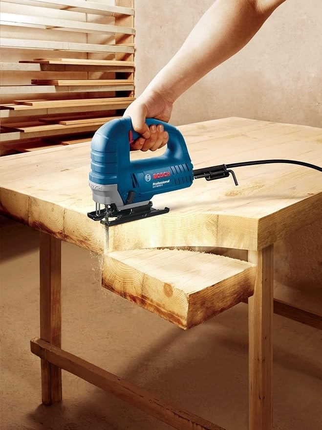 BOSCH Gst 8000 E Dekupaj Testere 710W