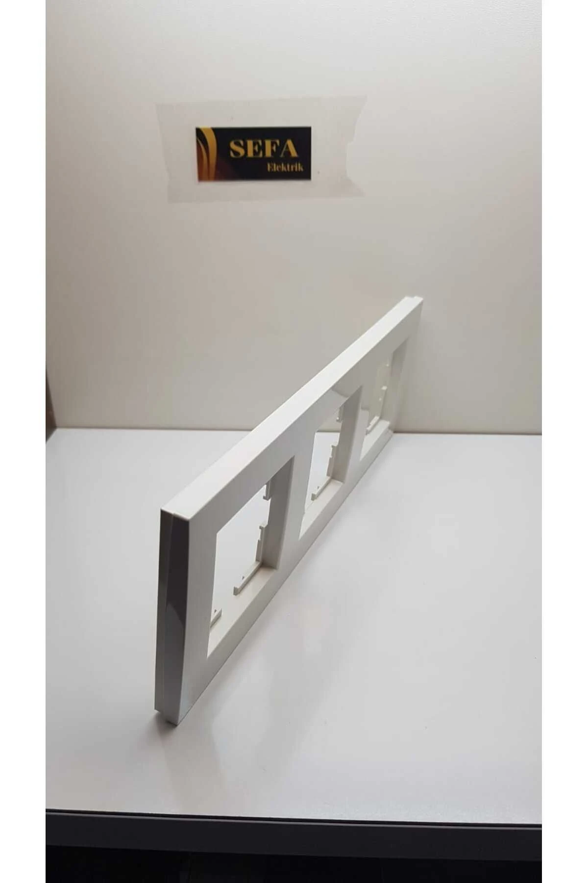 ÜÇLÜ ÇERÇEVE BEYAZ  KARRE SERİSİ