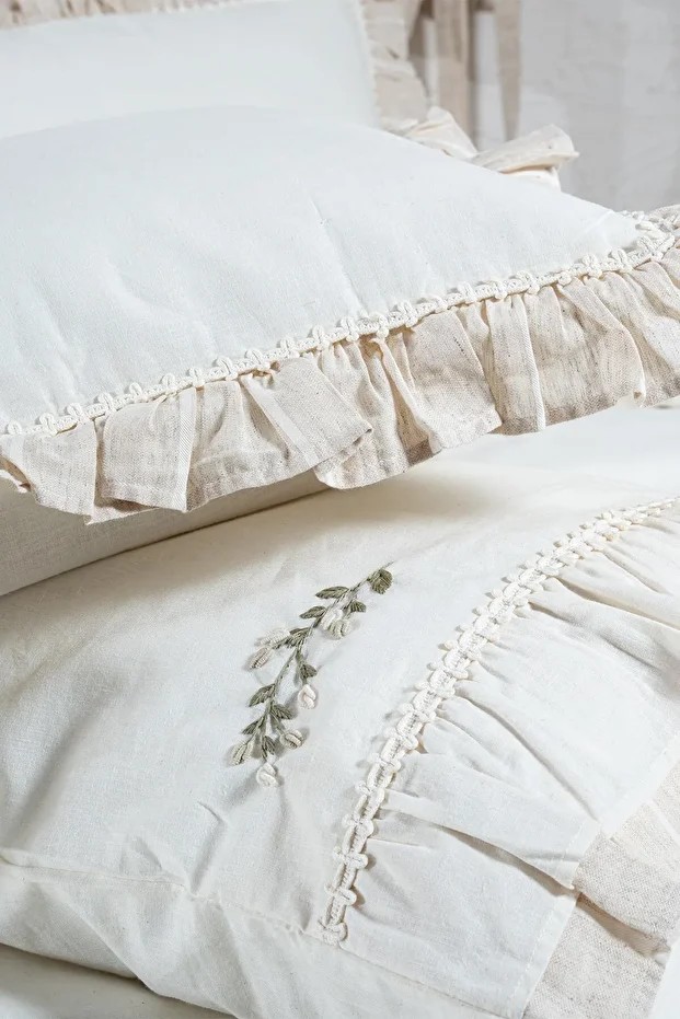 Leyna Çift Kişilik Nevresim Takımı %100 Organik Pamuk Keten El Nakışlı Krem 200x220 Cm
