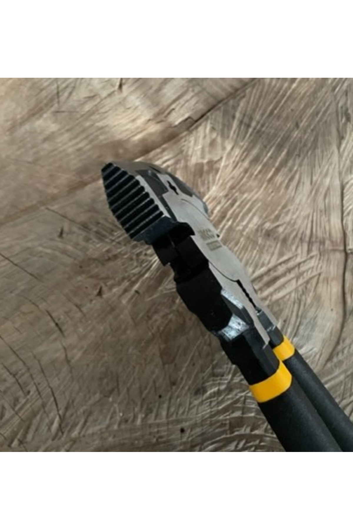 ÇOK AMAÇLI PENSE ÇEKİÇ ÇİT PENSESİ SİVRİ ÇEKİÇ TEL KESME PENSESİ 27CM
