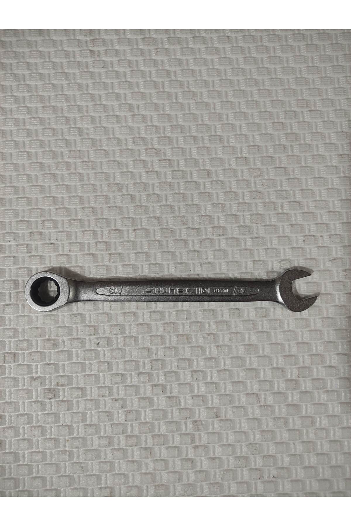 İZELTAŞ CIRCIRLI ANAHTAR 13 MM SAĞLAM KALİTE 90 GR UZUNLUK :18 CM ORJİNAL ÜRÜNDÜR 1 ADET