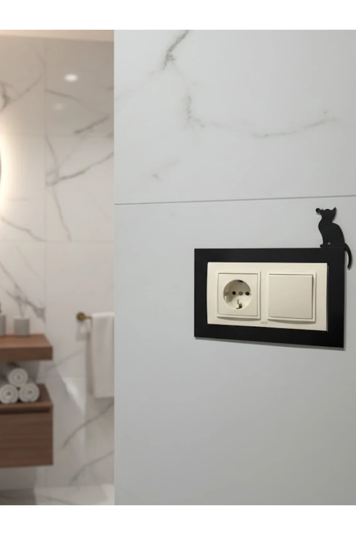Minimalist Kedi Silüeti Priz Süsü | Modern Dekoratif Priz Çerçevesi | Duvar Süsü