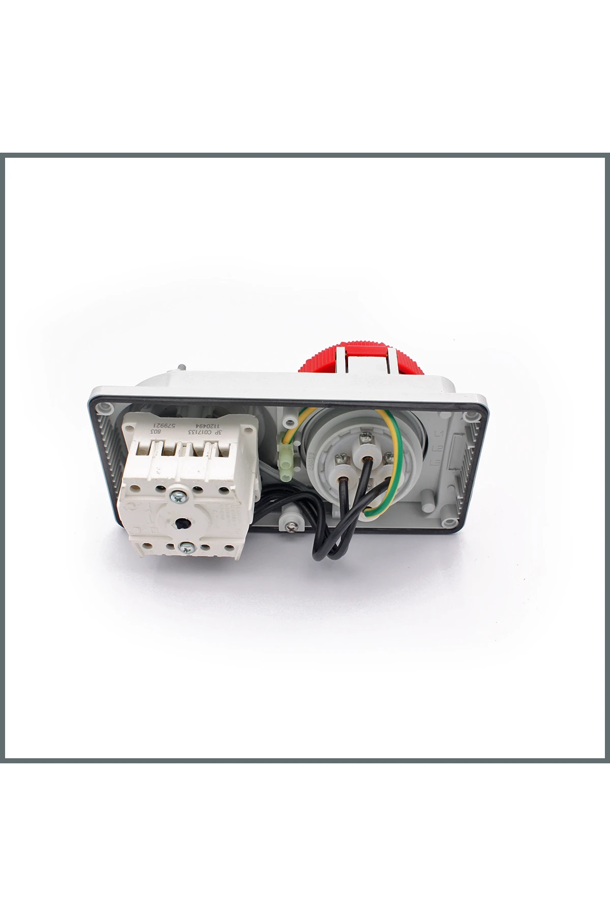 Prima Serisi Anahtarlı Priz 32a (IP55) 400v (YATAY) 3p T H:6