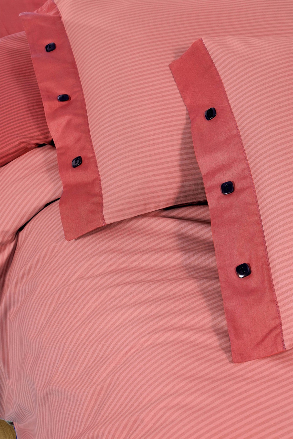 New Fancy Stripe Kırmızı King Size (battal Boy) %100 Pamuk Çizgili Nevresim Takımı