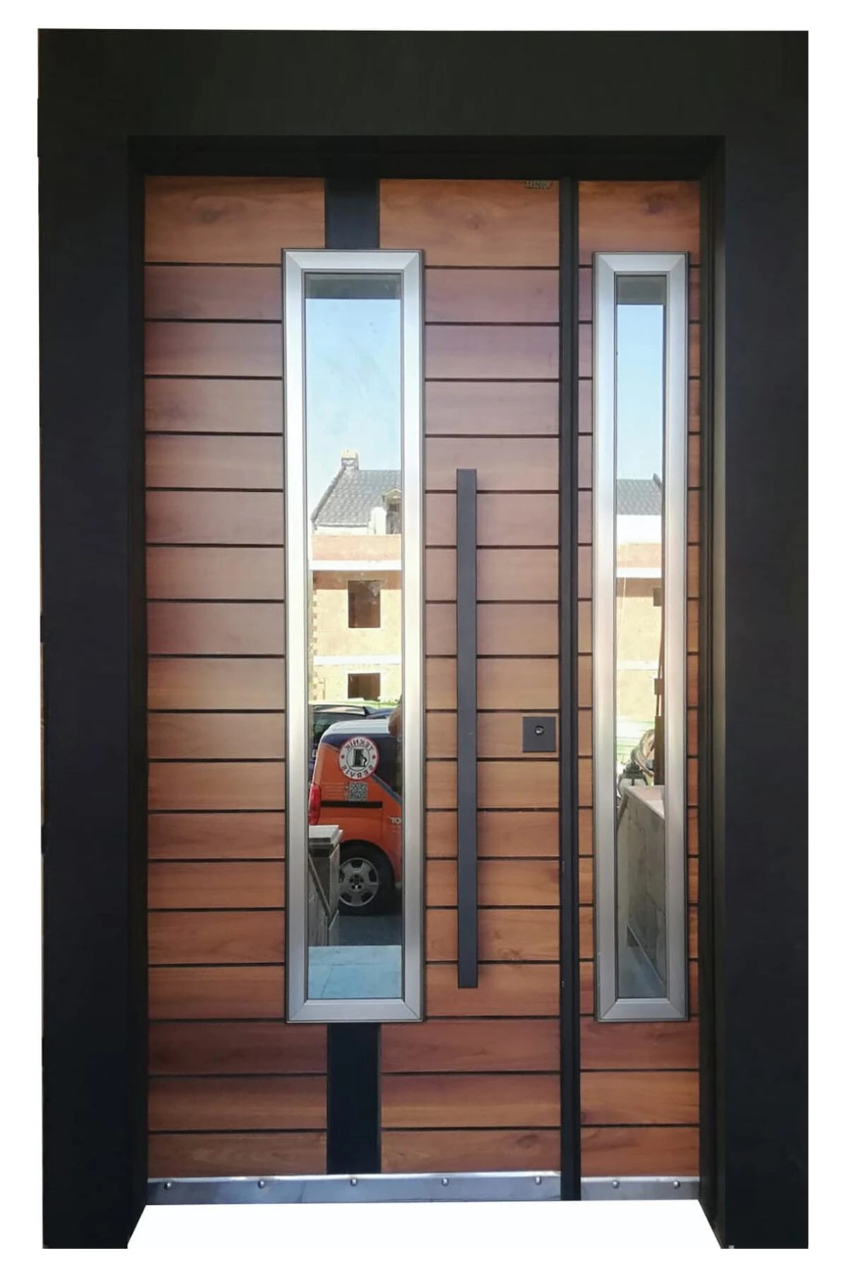 Celik Kapi Villa Kapısı, Siyah Kasalı Saruhan Desen Düz Model Apartman Giriş Kapısı Sol Açılım