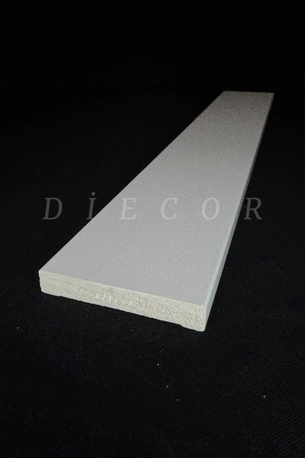 Dekoratif Boyanabilir 1 Adet 6 cm Düz Polistren Duvar Çıtası