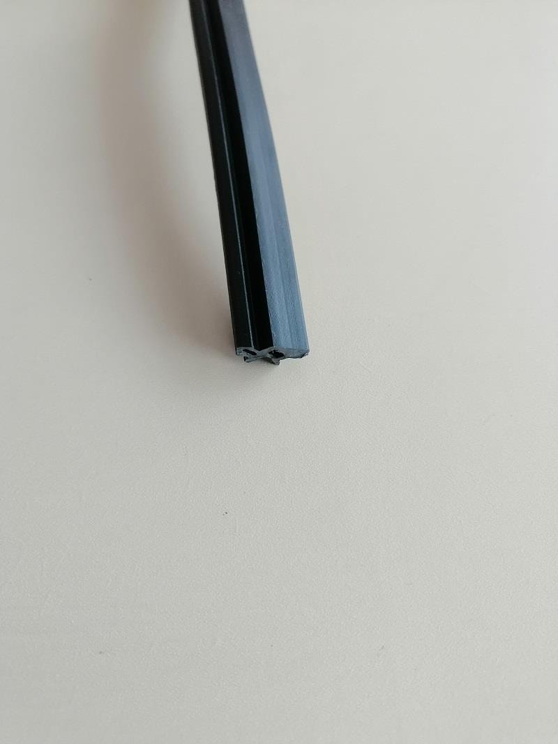 Pvc Doğrama Kapı Kanat Tamir Contası Siyah 8 Mt