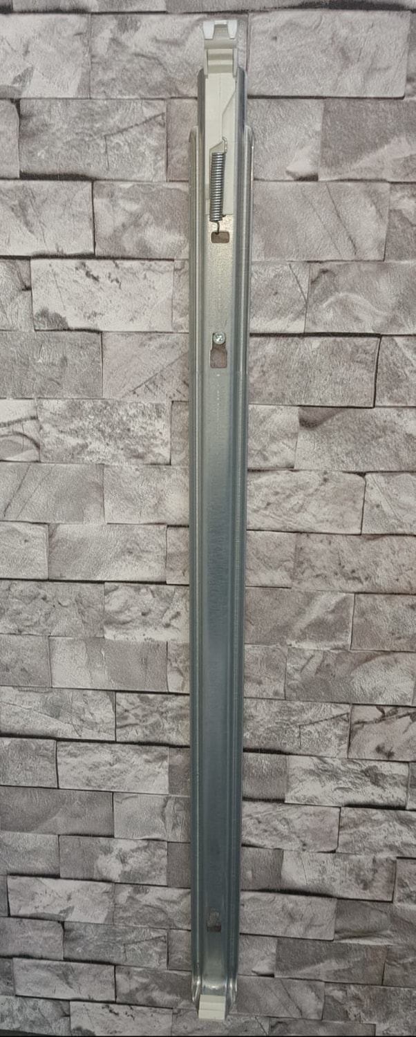 Yaylı Radyatör Konsolu - 60 Cm Yükseklik Panel İçin Montaj Askısı 1 Adet