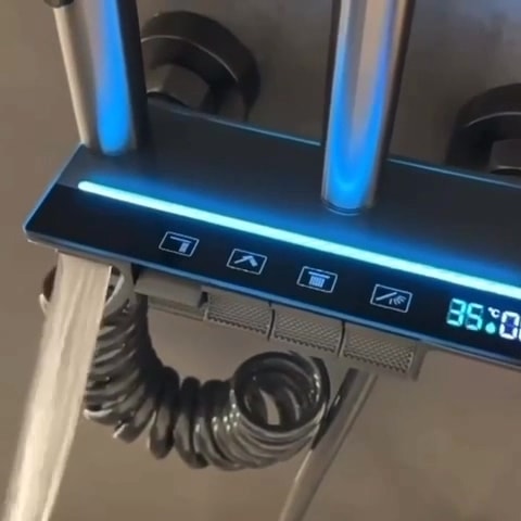 ANTRESİT DIJITAL EKRAN  PİYANO FONKSİYONEL AKILLI DUŞ SİSTEM BANYO BATARYA ROBOT YAĞMURLAM AMBİYANS