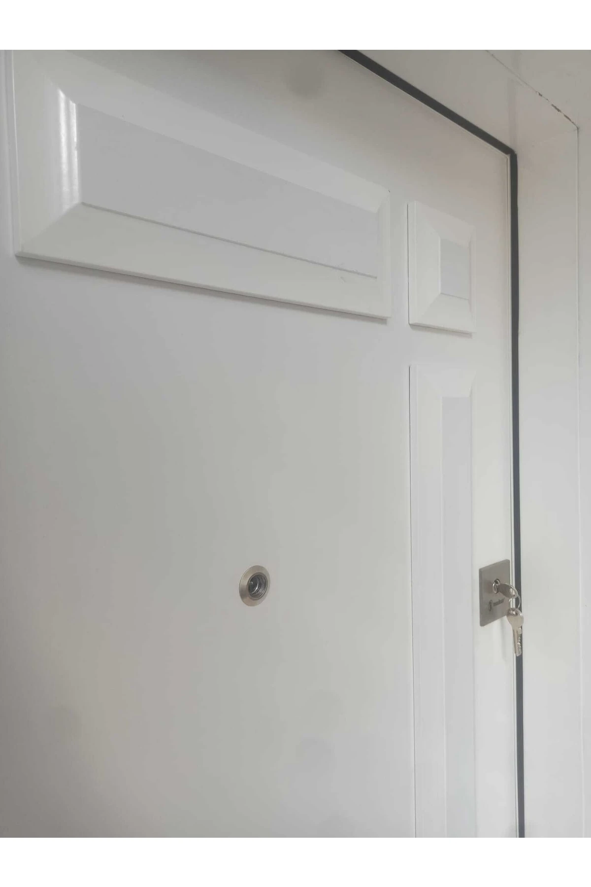 Çelik Kapı Sac Kasa, Tırnaklı Çelik Kapı, Daire Kapısı, Çelik Kapı, Beyaz Renk Çelik Kapı