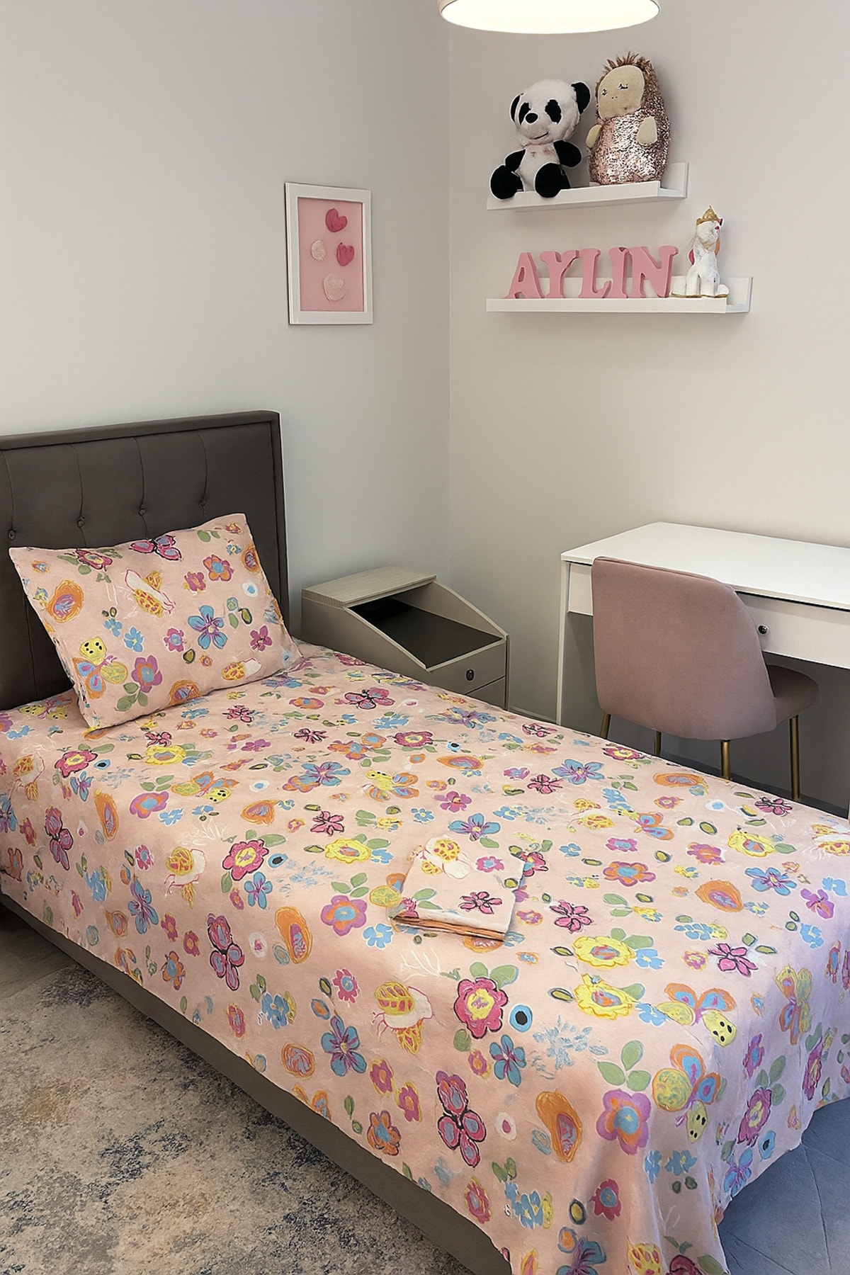 Genç Odası Tek Kişilik Nevresim Takımı Lastikli Çarşaflı Flower