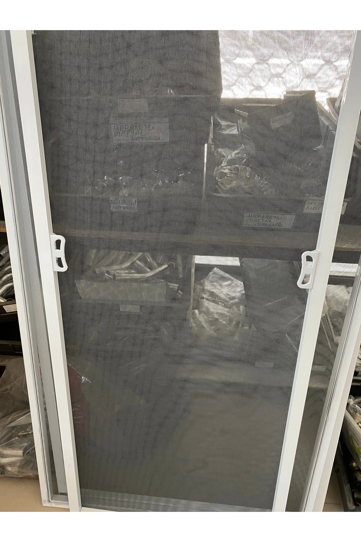 KAPI PENCERE SİNEKLİK TUTAMAĞI BEYAZ RENK 4 ADET TUTAMAK 8 ADET VİDA