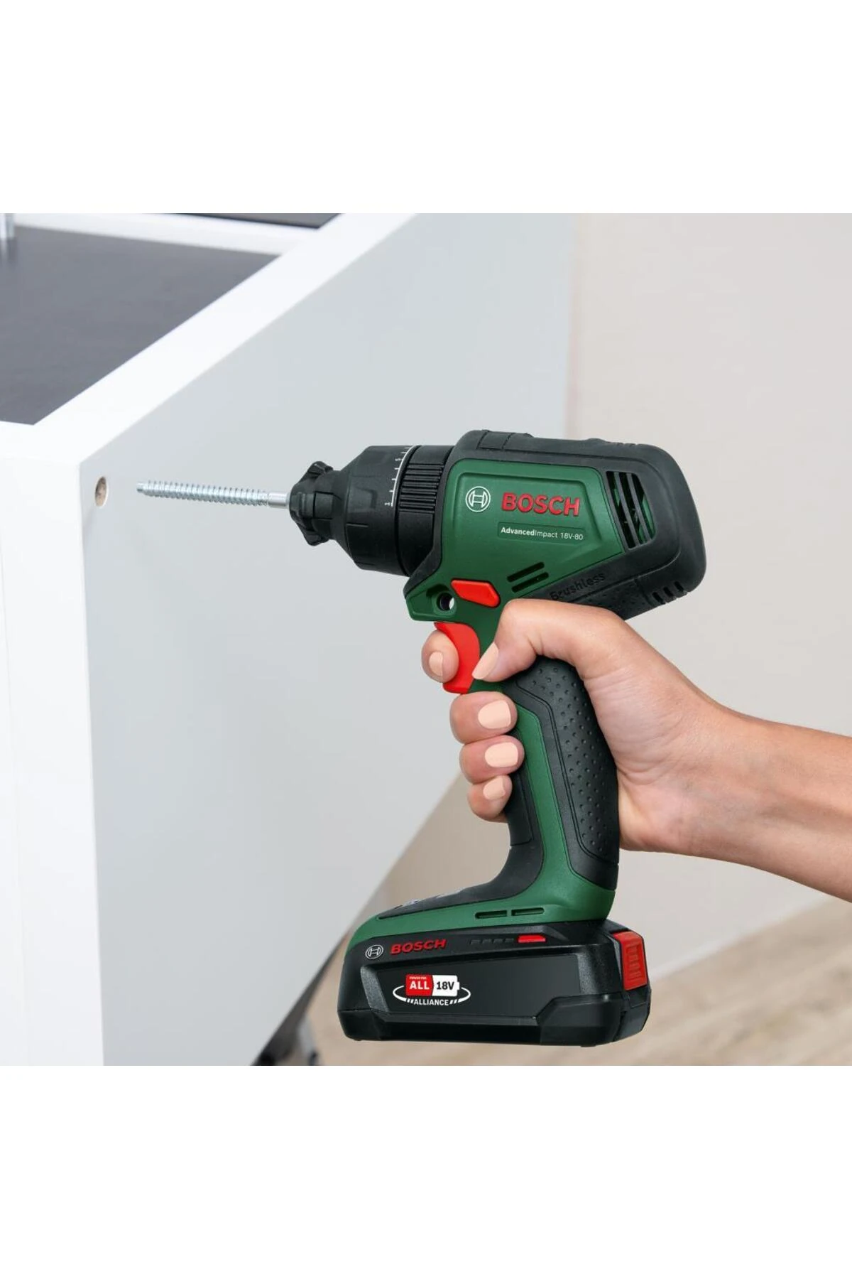 AdvancedImpact 18V-80 QuickSnap Akülü Darbeli Matkap 2x2.5A 06039E2102